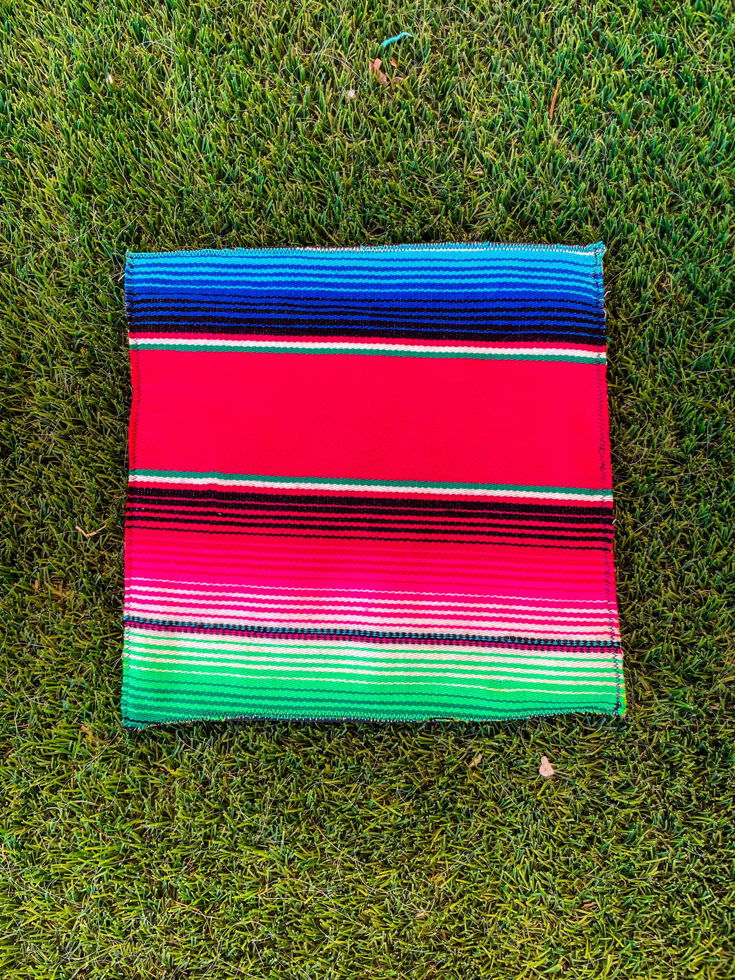 Zarape Towel fucsia